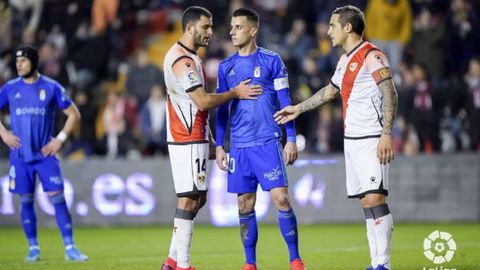 Yacine, Tejera y Trejo, durante el Rayo Vallecano-Real Oviedo