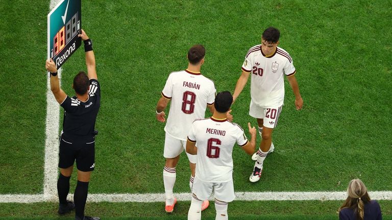 España suma soldados y espera por más para ganarse su segunda presencia en unas semifinales del Mundial