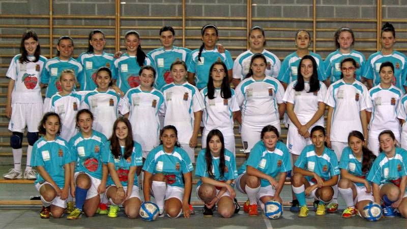 Un t�mulo megal�tico que sobresale en el terreno