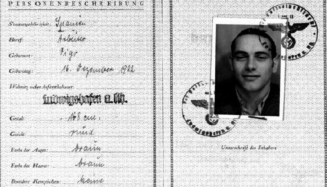 Serapio Hernndez de la Iglesia (Vigo, 1922), trabaj en la fbrica de BASF en Ludwigshafen