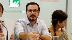 Alberto Garzn, expone ante la Asamblea Poltico y Social (APS) de su organizacin las condiciones que recoger el acuerdo con Podemos para concurrir en coalicin a las elecciones