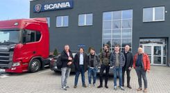 Un equipo de Castrosua se desplaz a Polonia para ultimar todos los aspectos de las necesidades del operador al que llegarn 49 autobuses de la carrocera de Santiago