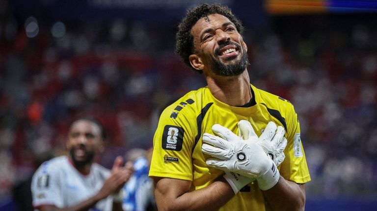 Uruguay y Cabo Verde buscan su primer triunfo en un duelo marcado por el efecto Vozinha