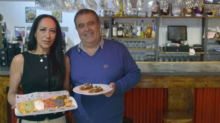 Esta familia mexicana llegó a Compostela buscando cambiar de vida y fundó aquí una taquería tradicional con mucho «sazón»