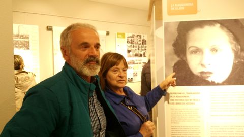 Manuel y Eloína Blanco, hijos de Olvido Fanjul, una de las trabajadoras de La Algodonera  que también estuvo presa en un campo de concentración nazi