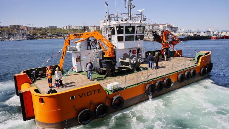 Maritime Global Services presenta su «buque insignia» en A Coruña