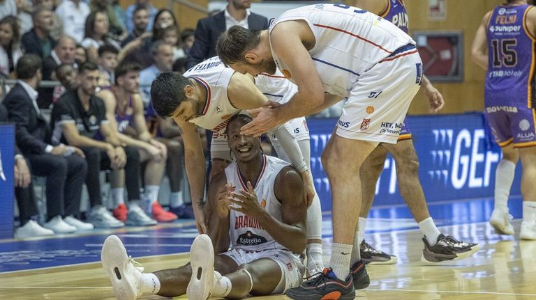 El Obradoiro no quiere pensar ni en el Palencia ni en el Básquet Coruña