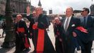 Imagen de archivo de Sodano, en el verano de 1999, en Santiago, junto a Fraga y Rouco Varela