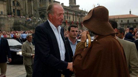 Imagen del año 2003, junto a Juan Carlos I.