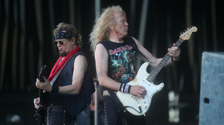 Iron Maiden vende el 50 % de sus derechos a una compañía sueca