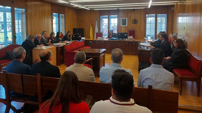 Tres altos cargos de Tableros Hispanos aceptan dos años de p