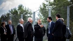 Salvini visit con Orbn la alambrada de la frontera serbo-hngara en Roszke