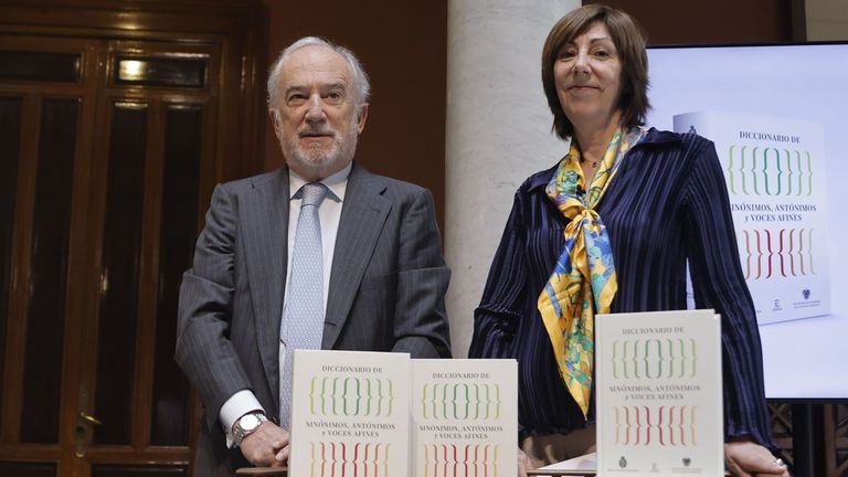 El primer diccionario de sinónimos de la RAE tiene 255.000 sinónimos y 20.000 antónimos