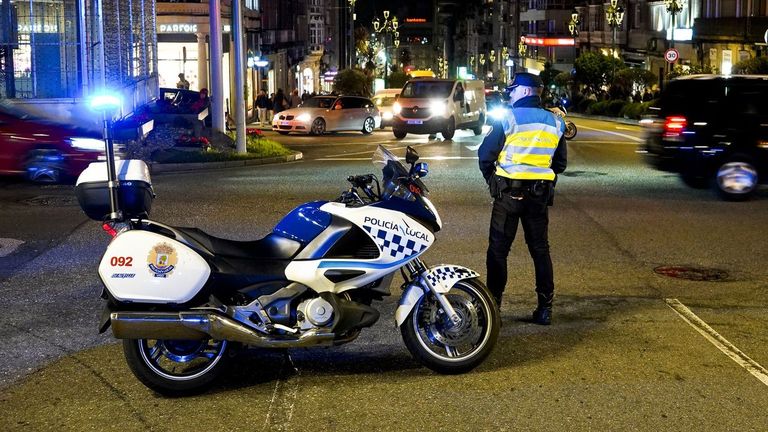 Una embarazada huye de su casa en plena noche perseguida por su novio en Vigo