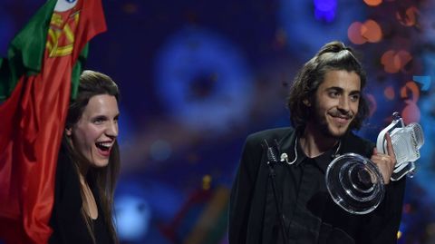 Salvador Sobral, exultante tras ganar Eurovisin