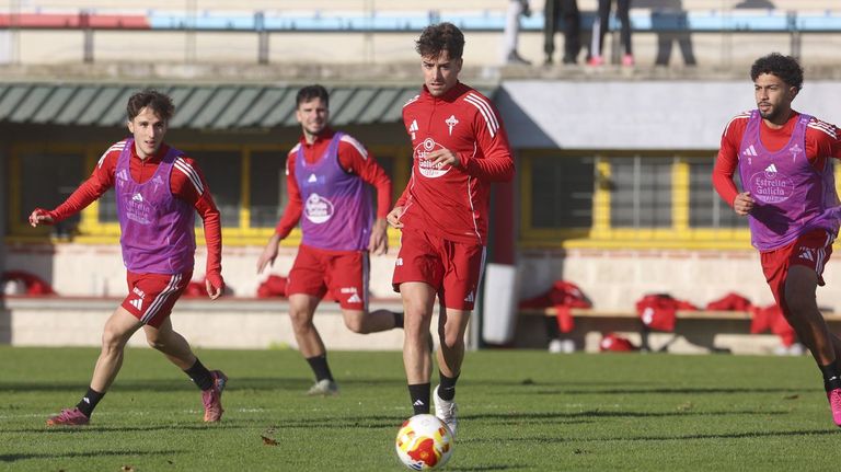 El Racing entrenó esta tarde en el campo de A Gándara