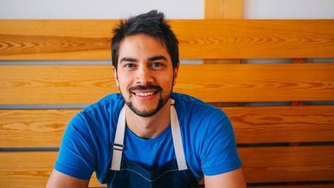 Cristian Santiago, chef del restaurante Marea, en la localidad de Cariño