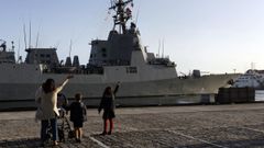Lafragata Cristbal Coln inicia un depliegue de cinco meses con la OTAN