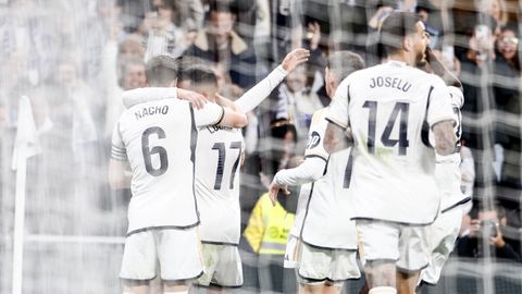 Real Madrid.Los futbolistas del Real Madrid celebran un gol