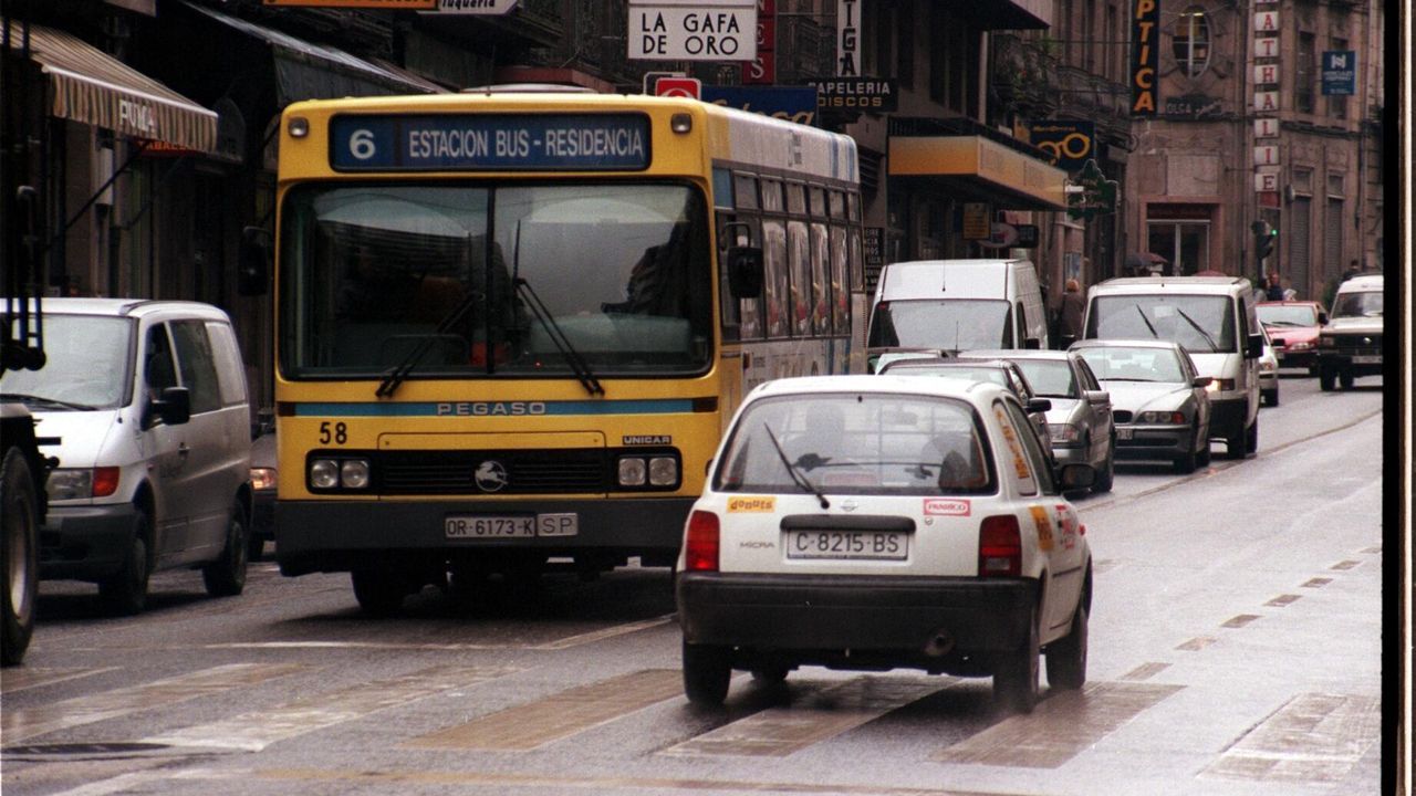 Las imágenes del acto de despedida del buque logístico australiano.El filósofo José Antonio Marina en el Pazo de Cultura de Pontevedra en el 2018