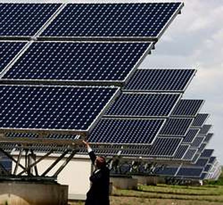 Solsolis Invertir 70 Millones Para Fabricar Paneles Solares En Galicia