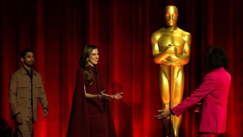 Los actores Riz Ahmed y Allison Williams, durante el anuncio de los nominados a los scar