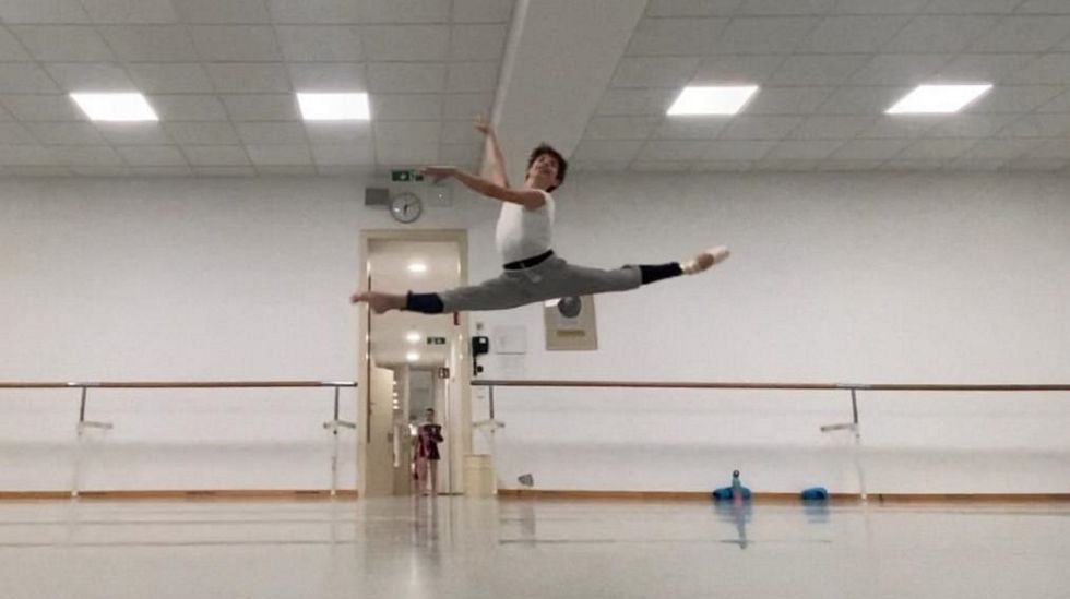 Felipe Meijueiro, durante los ensayos en la Academia de Ballet de la Ópera de Viena