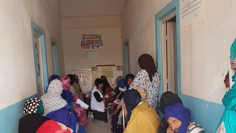 Interior de una de las instalaciones médicas de los campamentos de refugiados saharahuis en Tindouf