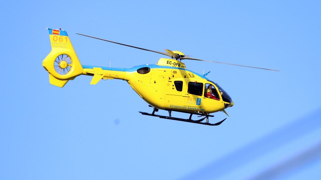 Un helic&oacute;ptero medicalizado se desplaz&oacute; al lugar del accidente.