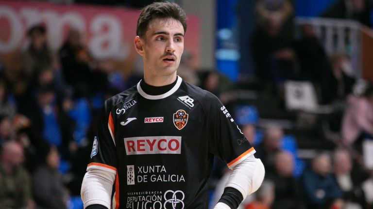 Torero, de currante a portero top con el Reyco Burela FS: «Es la primera vez que me dedico solo al deporte, sin madrugar para trabajar»