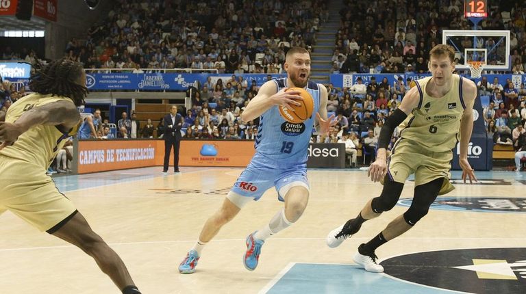 El Río Breogán afronta el partido ante el Manresa con las dudas de Cook y de Andric