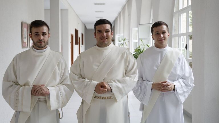 Tres nuevos sacerdotes en la diócesis de Ourense: «Doy gracias a Dios por este don inmerecido que me regaló»