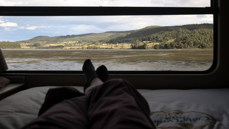 Costa Verde, viaje en el tiempo a todo tren