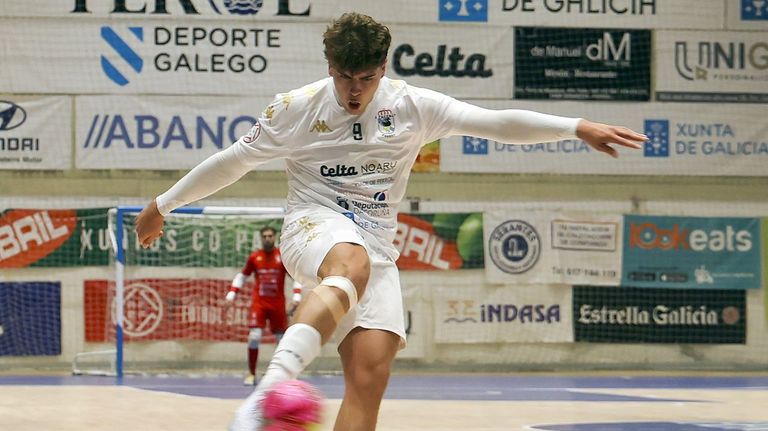 Selección asegurada para Gonzalo Santa Cruz, que entra en la convocatoria de la sub-21