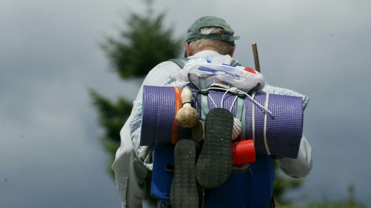 As conmemor la Diputacin de Pontevedra el Da Internacional del Turismo.La va ferrata se montar en esta pared de A Capelada, de unos veinte metros de altura