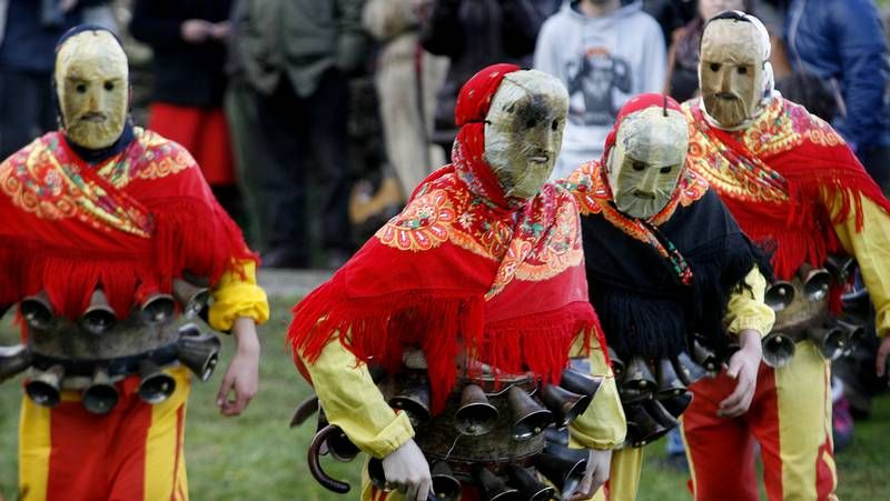 Los futbolistas del Atl�tico Escair�n dieron la campanada en el campo de A Medela.