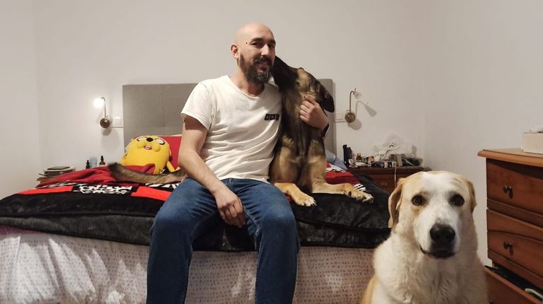 Ni con más fianza ni con avales: los dueños de viviendas se niegan a alquilar a personas con mascota