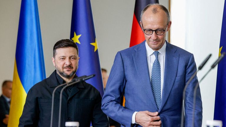 Merz pide para Ucrania un nuevo estatus de «asociado» a la UE