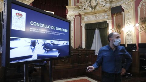 Gonzalo Pérez Jácome, alcalde de Ourense, en la rueda de prensa de este viernes