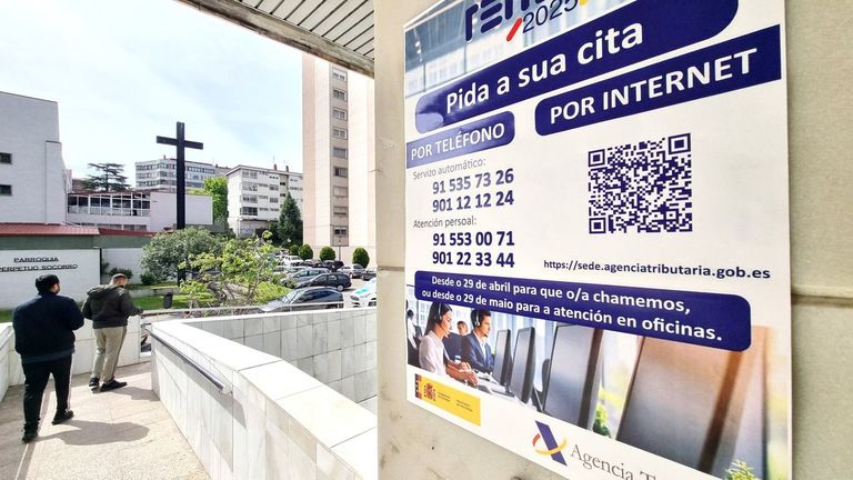 Los contribuyentes españoles pagan un 17 % más que la media de la UE