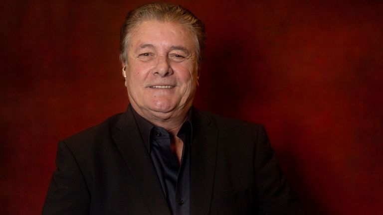 La Guardia Civil localiza al cantante Francisco para que declare en el juicio por impago de pensión a su hija