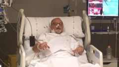 La salida de la UCI del director de orquesta al ritmo de m�sica cl�sica