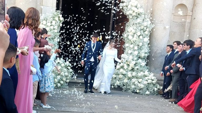 El exjugador del Celta Gabri Veiga prefiere Monforte para su boda con Carla Leins