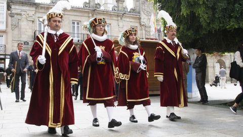 Ofrenda del Antiguo Reino de Galicia al Santísimo Sacramento, en la catedral de Lugo el pasado año, cuando la fiesta cumplió su 350 aniversario