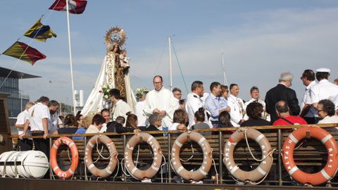 La Virgen del Carmen, a punto de zarpar.