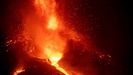 La caída de una parte del cono del volcán de La Palma ha provocado que se unan los principales centros emisores de lava