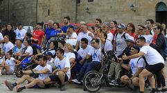 Hasta 19 personas formaron parte este año de la segunda edición de Todos los ángeles vuelan, una peregrinación impulsada por la asociación Aspace Andalucía. Nueve de sus usuarios pudieron realizar el Camino de Santiago en sillas adaptadas gracias a la iniciativa solidaria.
