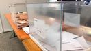 Las urnas repletas de votos para el Congreso y el Senado, en Pola de Siero