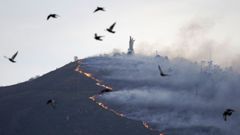 El monte Naranco, en llamas