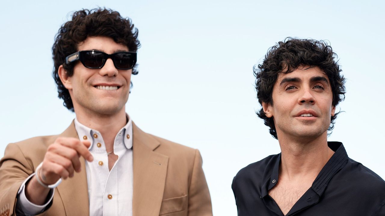 Los directores de �La bola negra�, Javier Calvo y Javier Ambrossi.